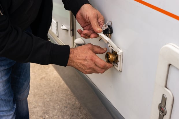 AdobeStock_566053102-1