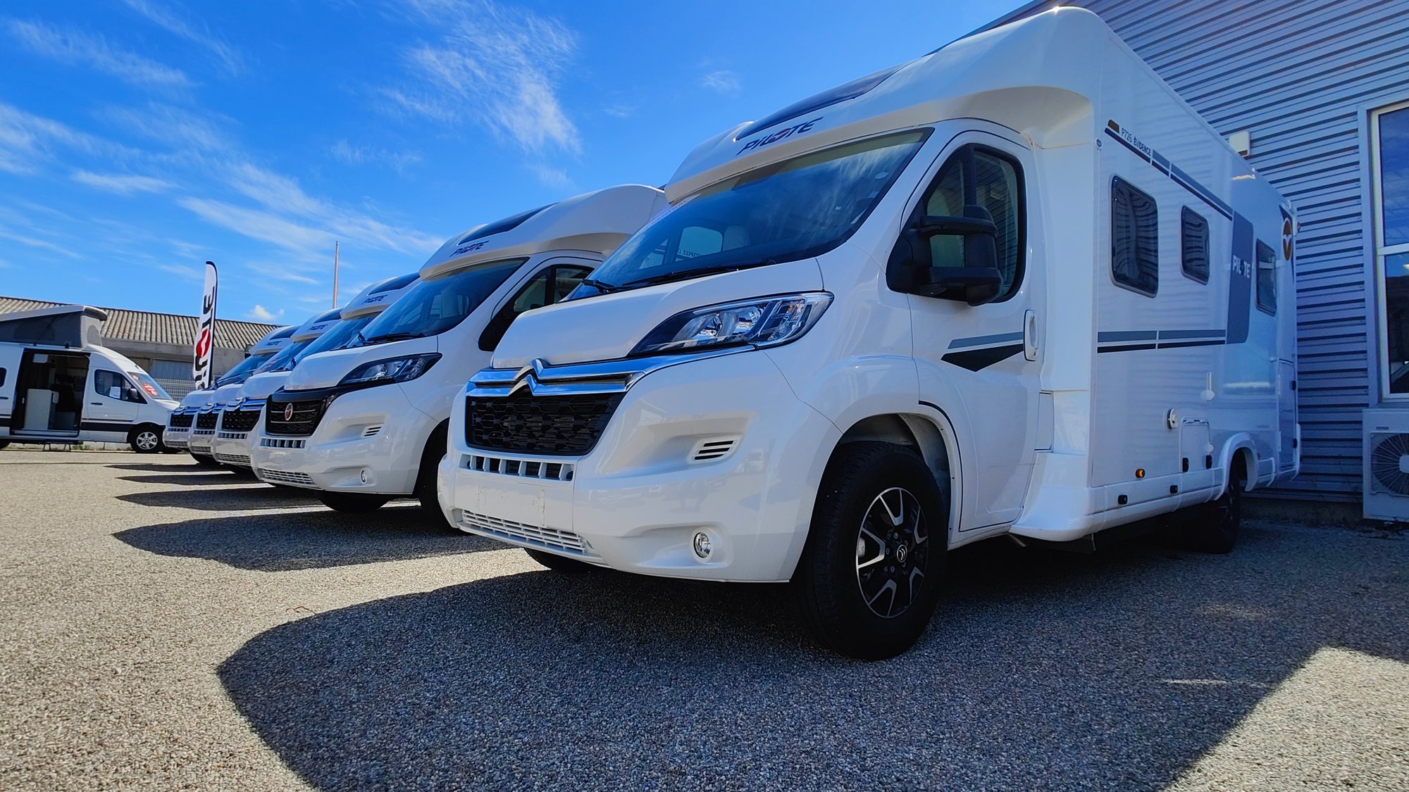 Camping car Pilote AZur 83