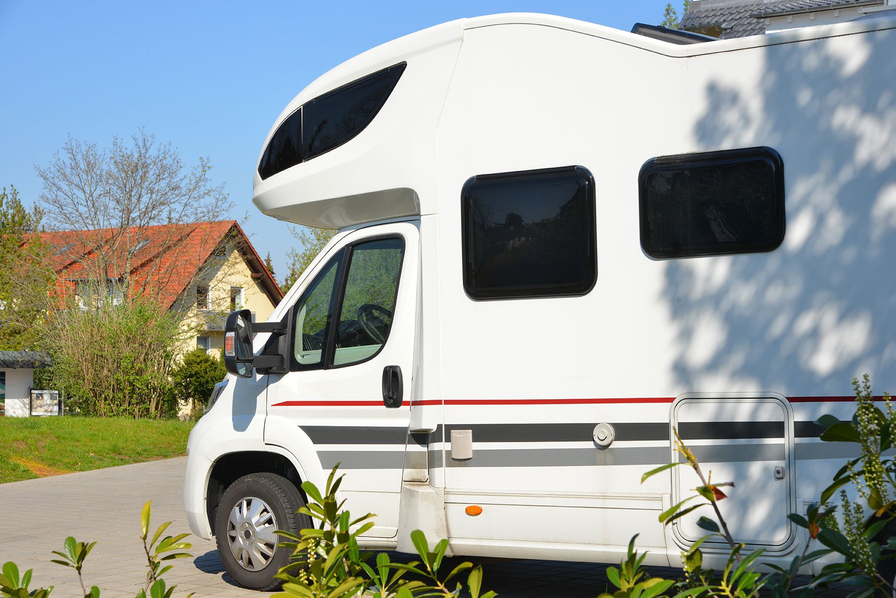 chez_habitant_stationnement_campingcar