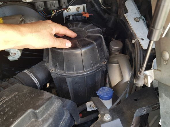 entretien-filtre-a-air-camping-car